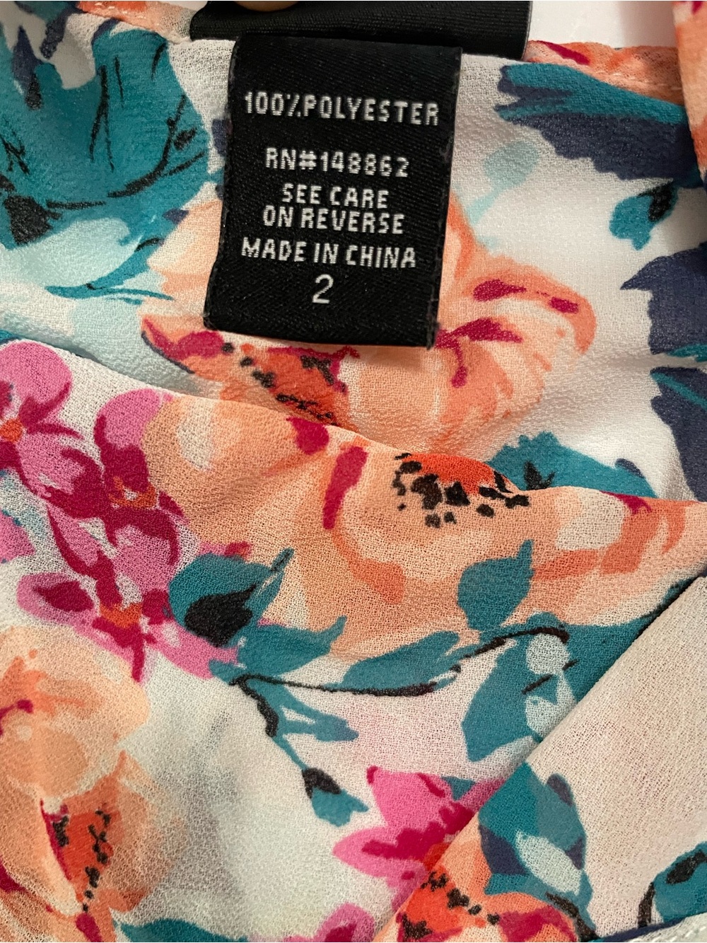 Torrid Watercolor Floral Sleeveless Blouse Size 2 / 2X - Picture 4 of 7